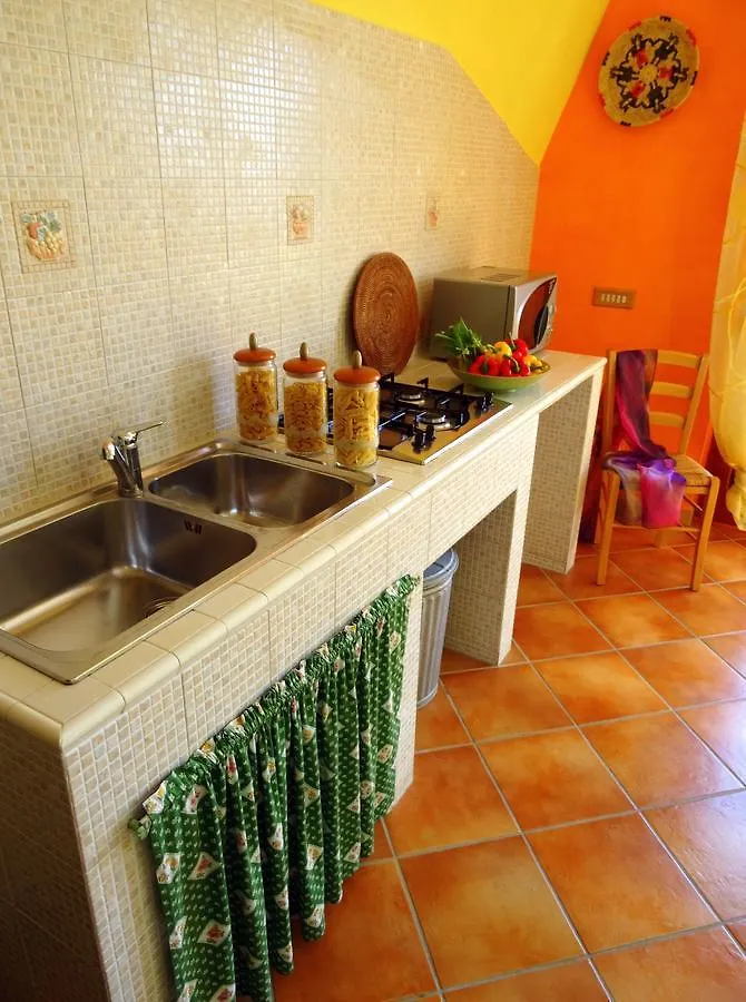 Couette-café Bed and Breakfast Bb Doliahouse à Dolianova